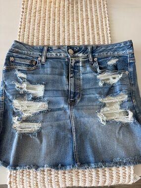 American Eagle Outfitters Light Blue Distressed Denim Mini Skirt